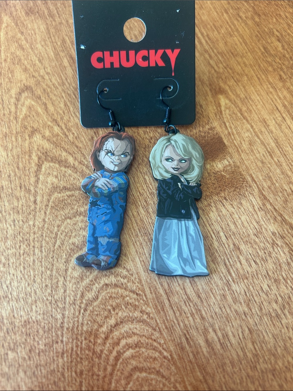 New in packaging Chucky and Tiffany Child’s Play Dangling Earrings - Picture 2 of 6